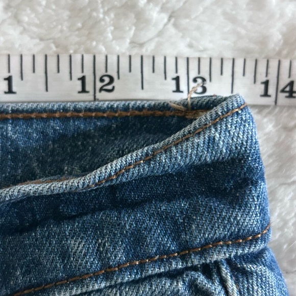 A.N.A. Highest Rise Vintage Denim Distressed Straight Jeans Size 2 - Picture 6 of 8